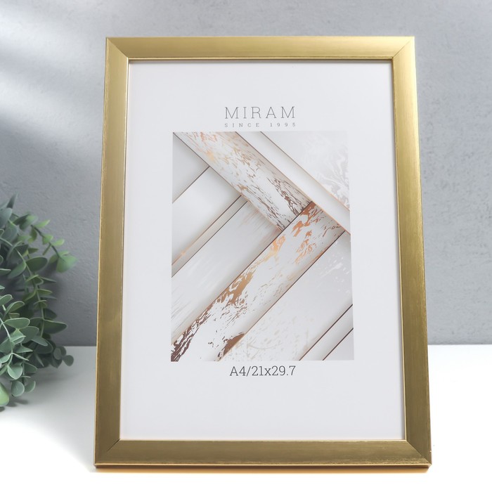 

Фоторамка пластик "МИРАМ" 21х29,7 см, (A4) золото (пластиковый экран)