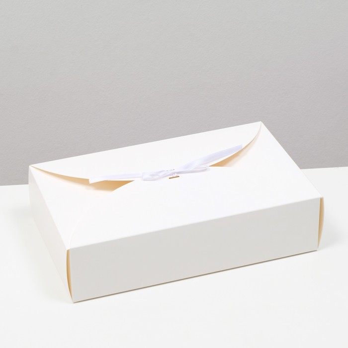 Коробка складная белая, 28 х 17 х 7 см коробка складная белая 28 х 17 х 7 см