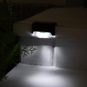 Садовый светильник на солнечной батарее, 8 × 4.5 × 4.5 см, 1 LED, свечение белое, чёрный Ош