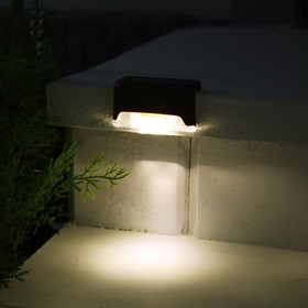 Светильник уличный на солнечной батарее 8х4.5х4.5 см, IP65, теплый свет, коричневый корпус