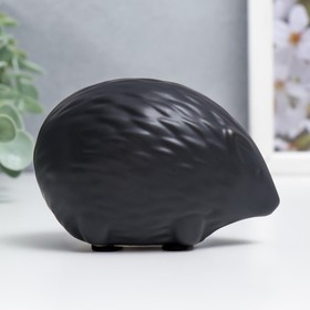Сувенир керамика 'Чёрный маленький ёжик' матовый 5,8х5,2х8,6 см Ош