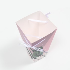 

Коробка для цветов, на лентах ,"Flowers" 33,5 х 31,5 см