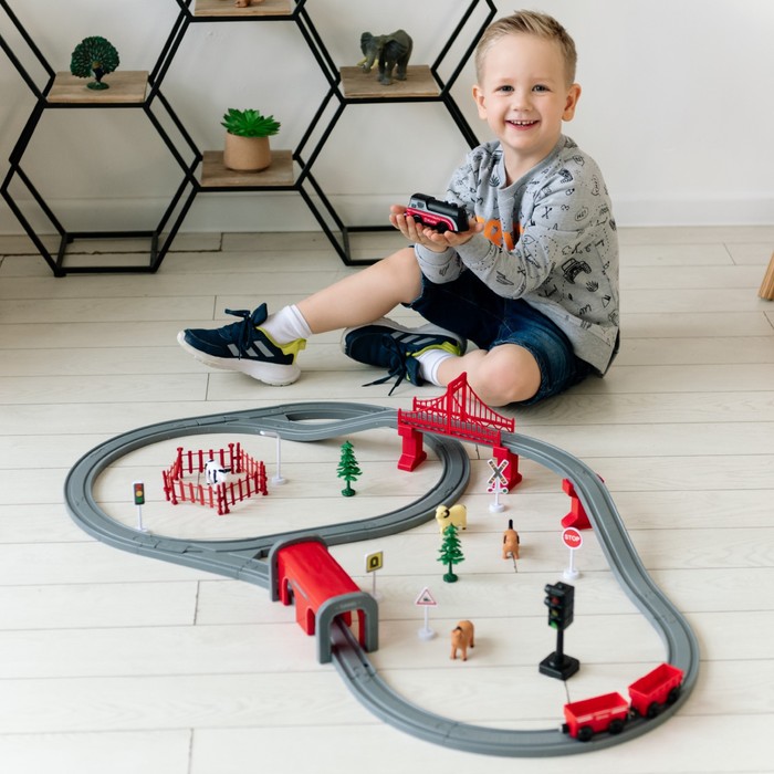 Железная дорога для детей «Мой город», 72 предмета, на батарейках фото