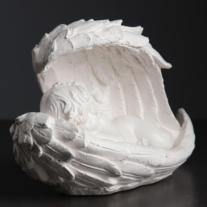 Сувенир "Ангел в крыле" белый