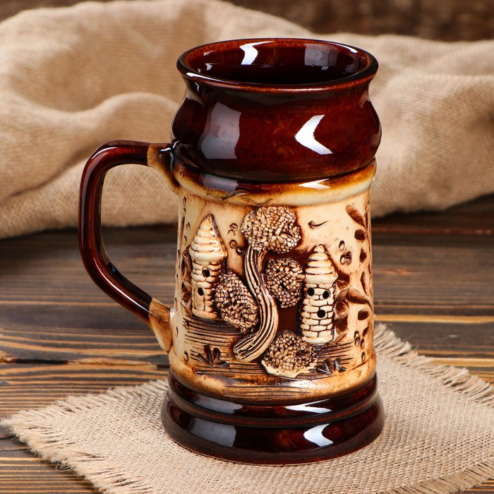 Кружка для пива "Замки", декорированная глиной, 0,7 л