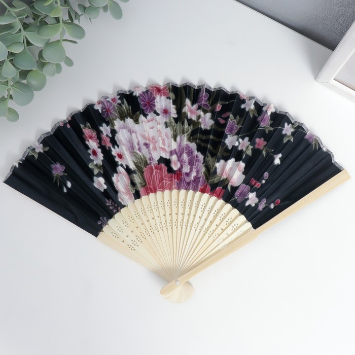 Веер бамбук, текстиль h=21 см "Цветы" с чехлом, чёрный