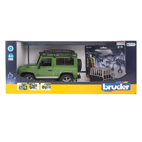 

Внедорожник «Land Rover Defender» с фигуркой и собакой