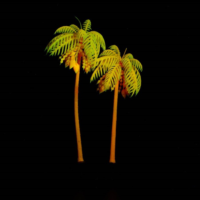 Растение искусственное аквариумное "Пальма", светящееся, 18 см, красное