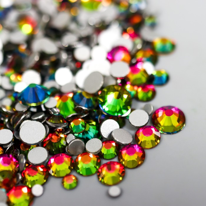

Декор для творчества стекло "Стразы усечённый конус. Хамелеон" d=1,5-6,5 мм набор 1000 шт
