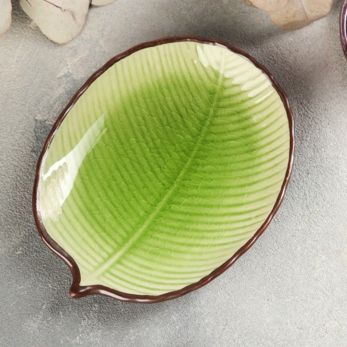 Блюдо керамическое «Лист», 13,5×10,5 см, цвет зелёный посуда и инвентарь вещицы керамическое блюдо лист