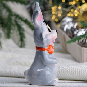 

Фигура "Заяц с красным бантом" серый, 6х6х14см