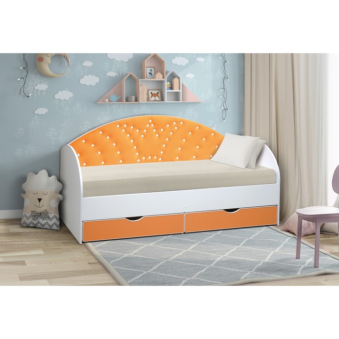 фото Кровать детская с мягкой спинкой «корона №3», 800 × 1900 мм, без бортика, белый/оранжевый матрица