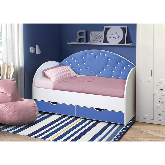 фото Кровать детская с мягкой спинкой «сердце №2», 800 × 1600 мм, без бортика, белый / синий матрица