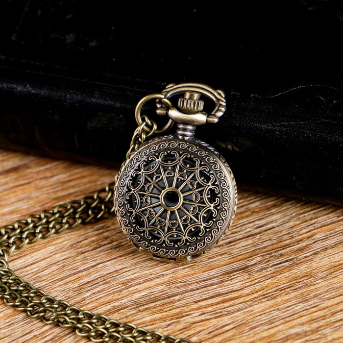 Карманные кварцевые часы «Ажур», на цепочке 80 см