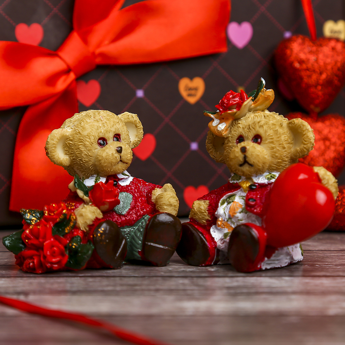 Сувенир "Мишки в кофточке с розами", МИКС