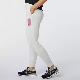 

Брюки спортивные New Balance Essentials Terrain, размер S EUR (WP03519-SAH)