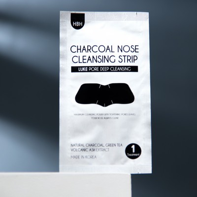 Очищающая угольная полоска от черных точек "Luke Charcoal Nose Cleansing Strip", 1 шт
