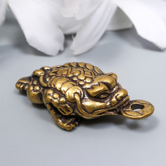 жаба бронзовая с монетой Сувенир латунь Денежная жаба с монетой 1,9х3,4 см