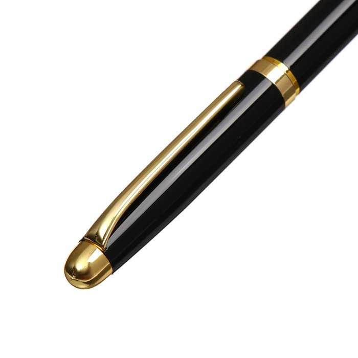 Ручка подарочная шариковая в кожзам футляре поворотная Классика корпус черный с золотым