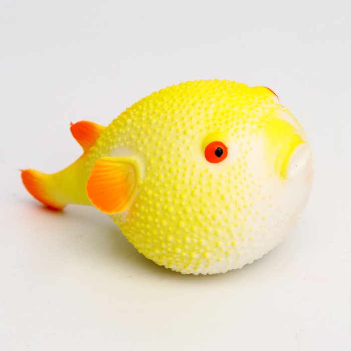 Мялка «Рыбка» с пастой, цвета МИКС