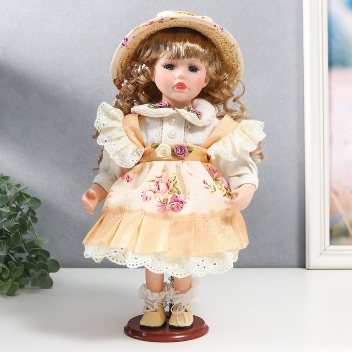 Кукла коллекционная керамика Алиса в жёлтом платье с цветами, в соломенной шляпке 30 см кукла коллекционная керамика маша в голубом платье в клетку с ромашками в шляпке 30 см