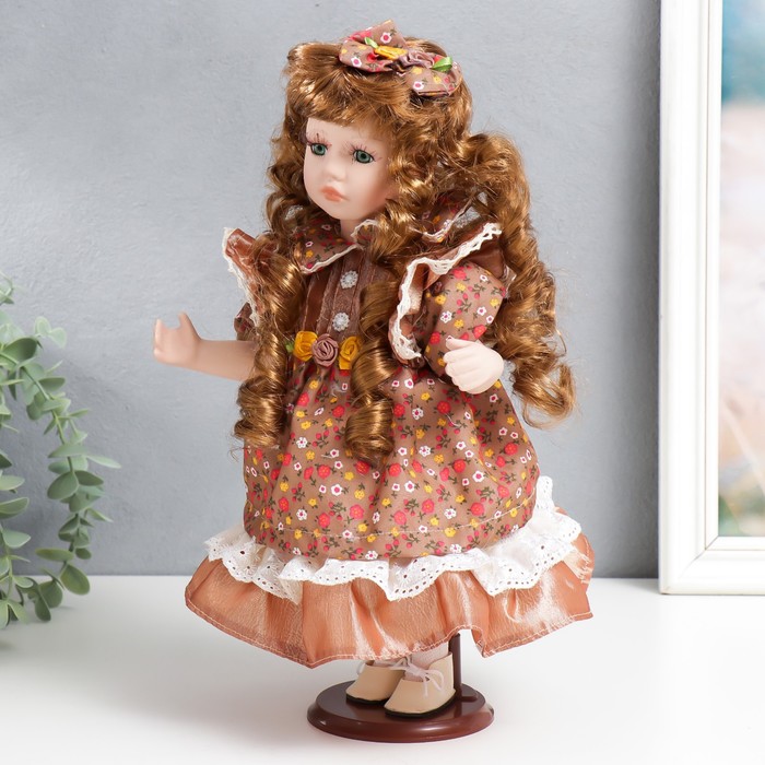Кукла коллекционная керамика "Тося в платье с мелкими цветочками, с бантом в волосах" 30 см   758617