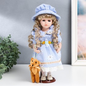 Кукла коллекционная керамика "Маша в голубом платье в клетку с ромашками, в шляпке" 30 см