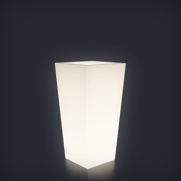 Светодиодное кашпо Quadrum S, 26 × 55.5 × 26 см, IP65, 220 В, свечение белое светодиодное кашпо horizont l 127 × 56 × 45 см ip65 220 в свечение белое