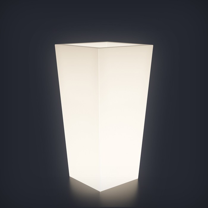 Светодиодное кашпо Quadrum L, 35 × 73.5 × 35 см, IP65, 220 В, свечение белое светодиодное кашпо horizont l 127 × 56 × 45 см ip65 220 в свечение белое
