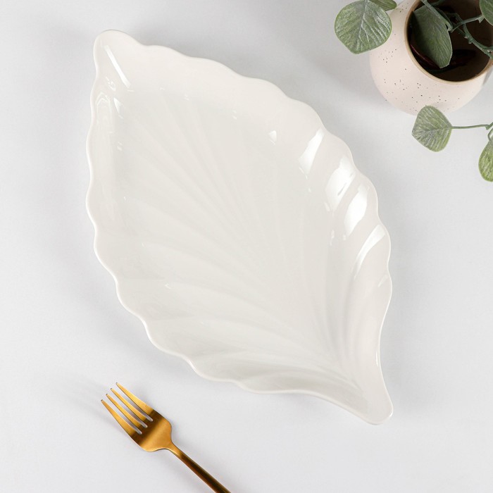 Блюдо керамическое «Лист», 35,5×21 см посуда и инвентарь вещицы керамическое блюдо лист