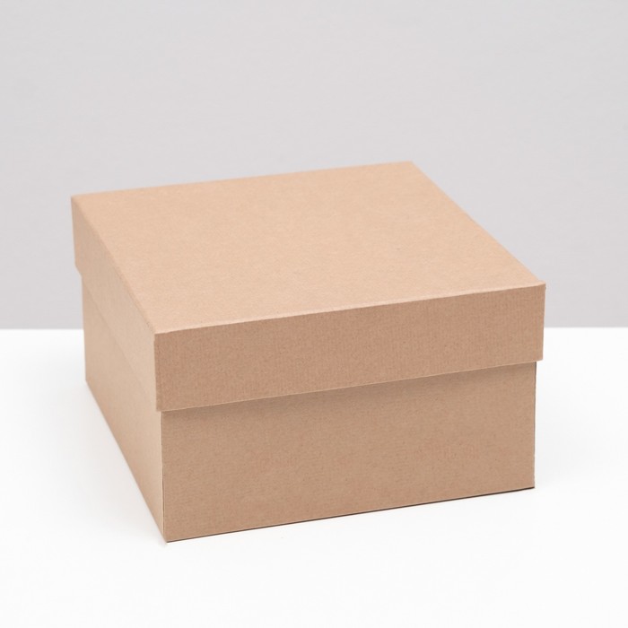 цена Подарочная коробка крафт, 20 х 20 х11,5 см