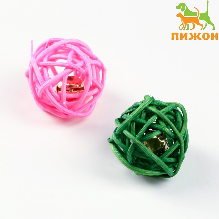 фото Набор из 2 плетёных шариков из лозы с бубенчиком, 3 см, розовый/зелёный пижон