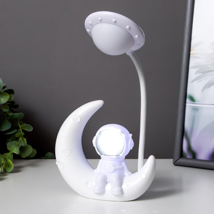 Настольная лампа "Астронавт на луне" LED 3Вт USB АКБ белый 13х5х26 см 7697693