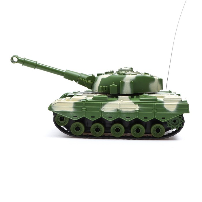фото Танк радиоуправляемый «атака», световые и звуковые эффекты, работает от аккумулятора, цвет зелёный