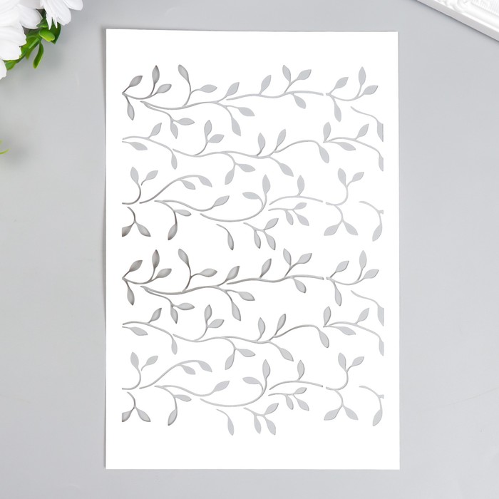 

Трафарет пластиковый "Листочки" 24х16 см