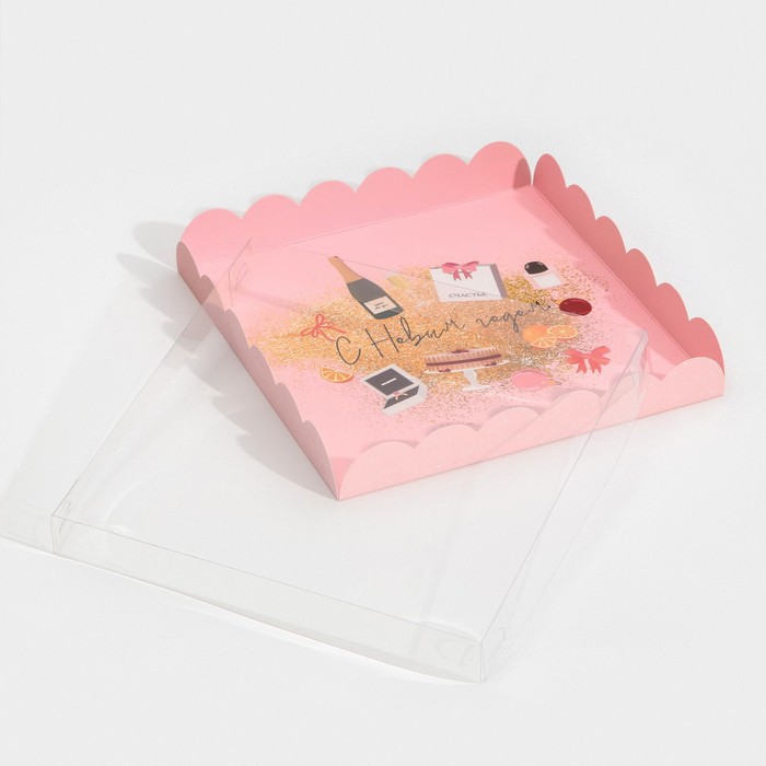 Коробка для кондитерских изделий с PVC крышкой «Подарки», 21 × 21 × 3 см