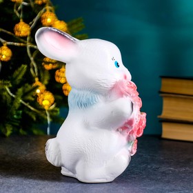 

Копилка "Зайчик с цветами" 14х13х20см