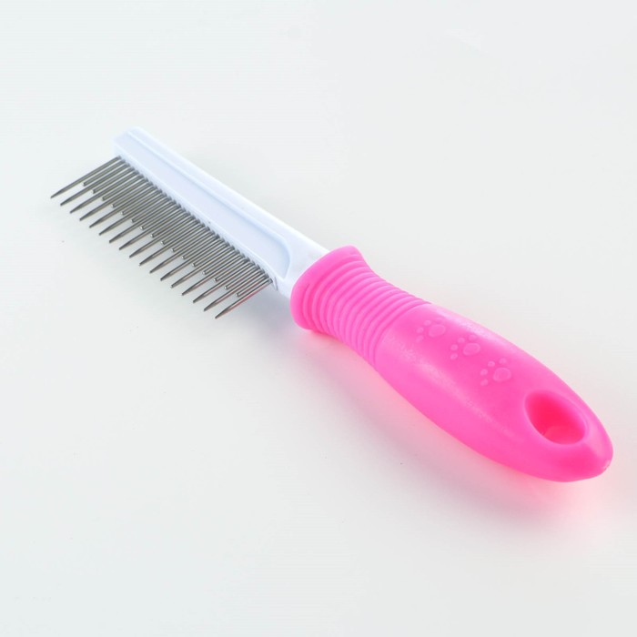 фото Расчёска "комфорт" с заострёнными зубьями разной длины, нескользящая ручка, 21 х 4 см, розовая 743 пижон