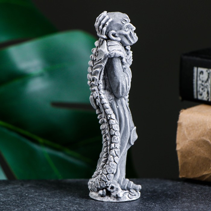 

Фигура "Кощей бессмертный" серый, 10см