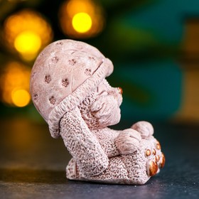 

Фигура "Зайка Соня" бежевый, 8х6х5см