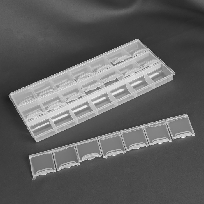 Органайзер для рукоделия, 21 отделение, 21,5 × 10,5 × 1,9 см, цвет прозрачный