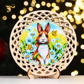 Тарелка сувенирная 'Год Кролика. Кролик в ромашках', дерево, ламинация, d=13 см Ош