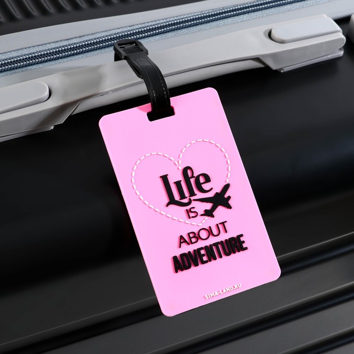 фото Бирка на чемодан резиновая "life is about adventure", розовая, 6.5 х 10.4 см