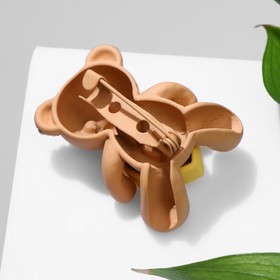 

Брошь "Мишка" с подарком, цвет жёлто-коричневый