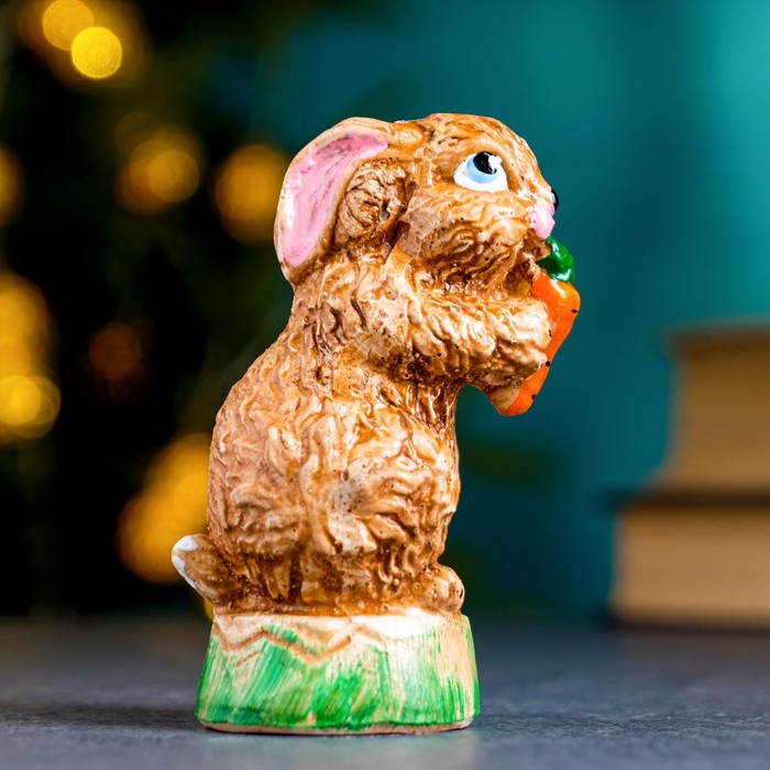 

Фигура "Заяц с морковкой" цветной, 4х4х9см