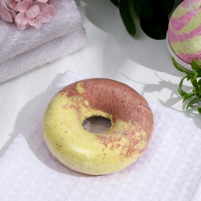 

Шипучая соль для ванн Пончик, Candy baht bar, "Банан в шоколаде", 130 г