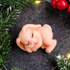 

Фигурное мыло "Кролик лежит боком" телесный, 30гр, 4х6х3см