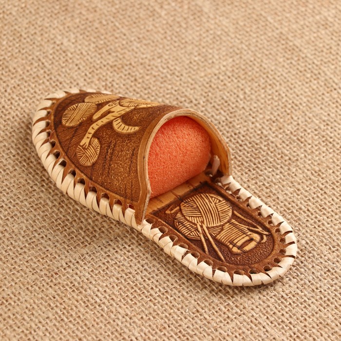 

Игольница "Кошка", 7х14 см