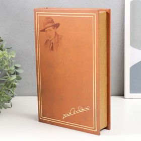 

Сейф-книга дерево кожзам "Джек Лондон. Зов дикой природы" 27х18х7 см