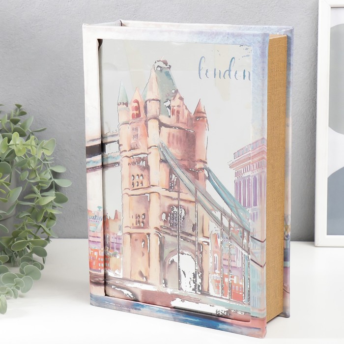 

Сейф-книга дерево кожзам, зеркало "Лондон совсем не серый" 30х21х7 см